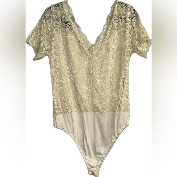 Tops - Elegant Cream Lace Bodysuit